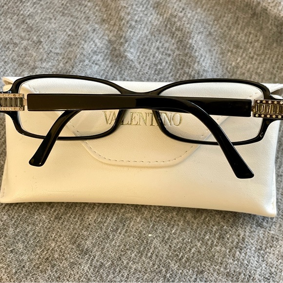 Valentino Glasses - Picture 2 of 11